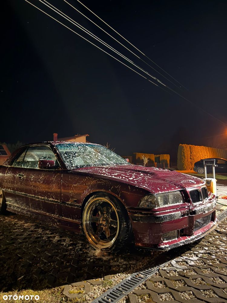 BMW Seria 3 328i - 4