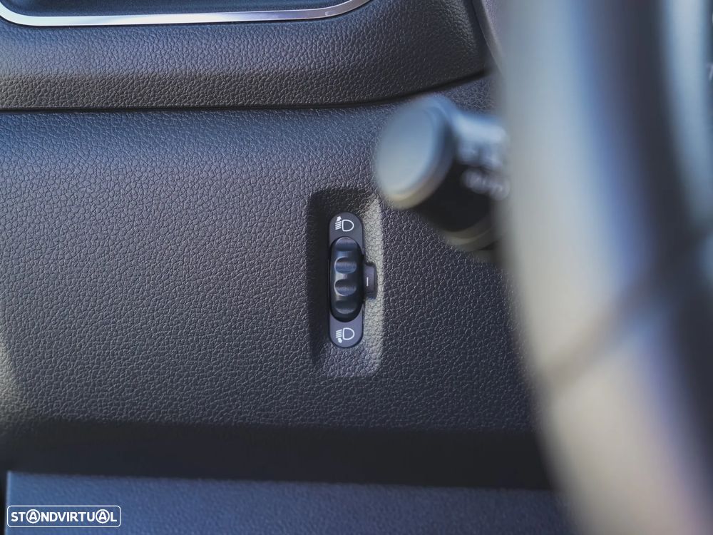 Renault RENAULT MASTER III  2.3 DCI 180 - 18