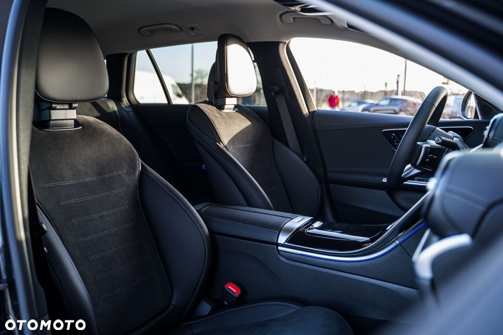 Mercedes-Benz Klasa C - 16