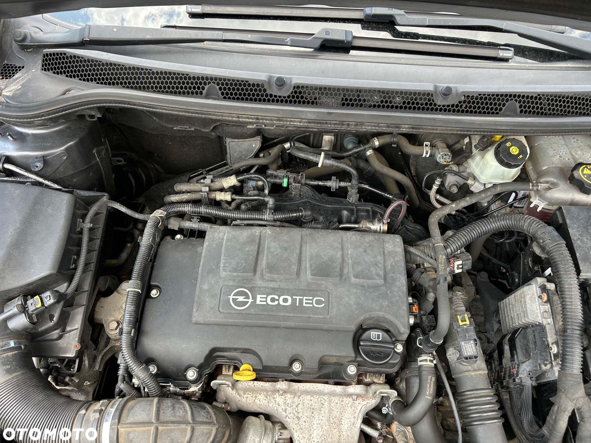 Opel Astra 1.4 Turbo Design Edition - 16
