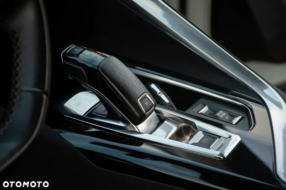 Peugeot 5008 2.0 BlueHDI GT S&S EAT8 - 37