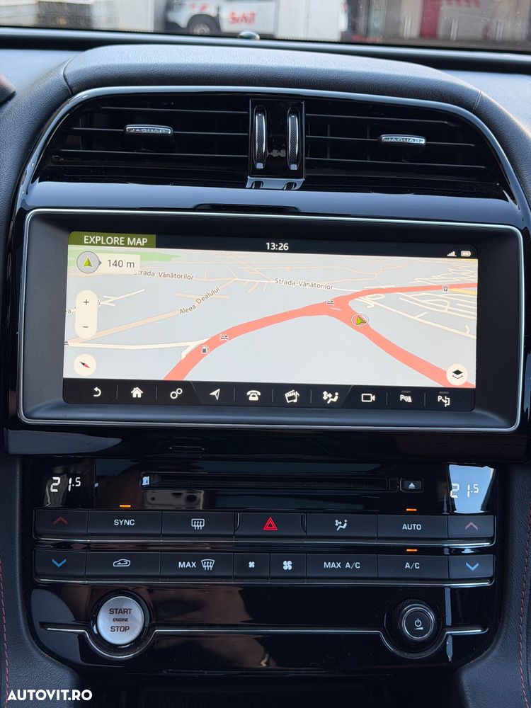 Jaguar F-Pace 30d AWD R-Sport - 39