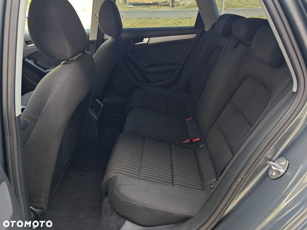 Audi A4 Avant - 15