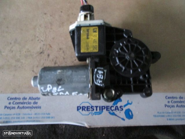 Motor Elevador Vidro 90482595 0130821654 OPEL TIGRA 1996 FE - 2