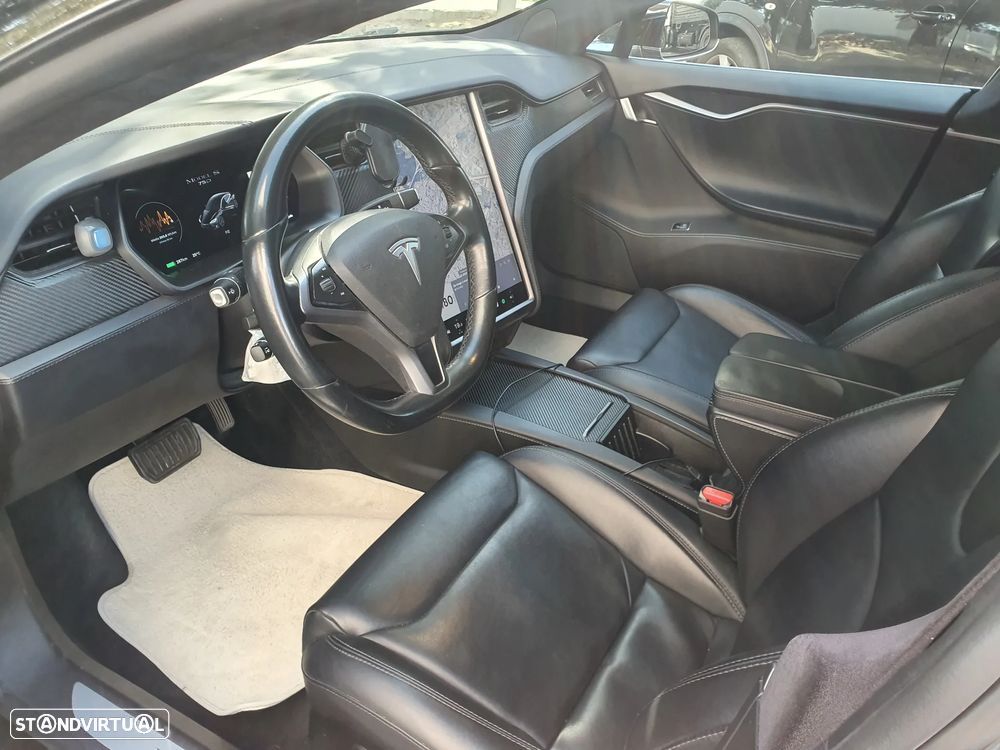 Tesla Model S Long Range AWD - 12