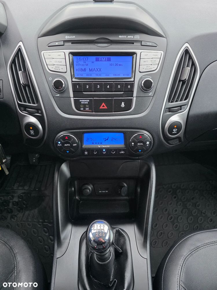 Hyundai ix35 1.6 2WD UEFA EURO 2012 Edition - 39