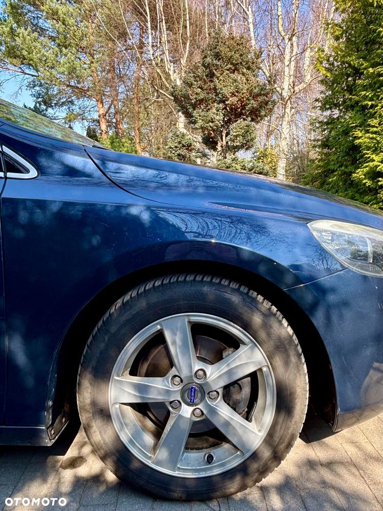 Volvo V40 D2 - 4