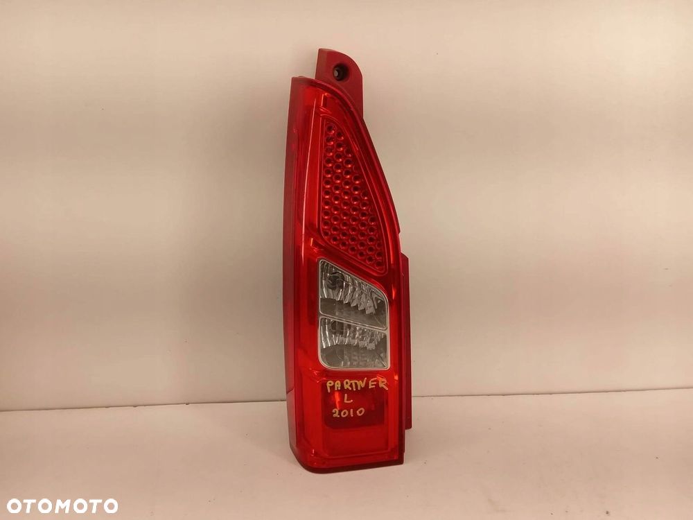 LAMPA LEWA TYLNA CITROEN BERLINGO II PARTNER - 3