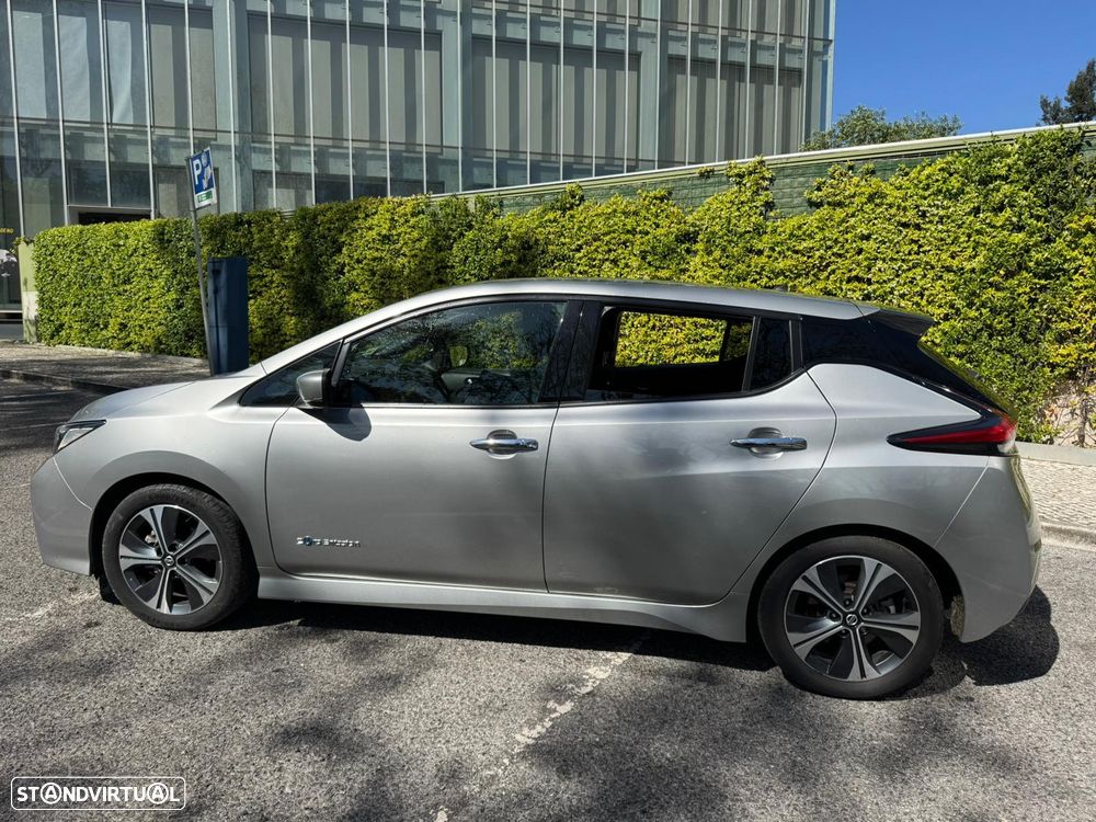 Nissan Leaf - 4