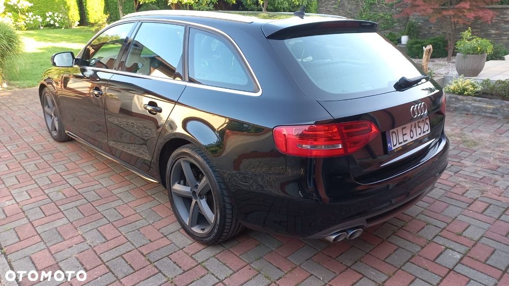 Audi A4 - 4