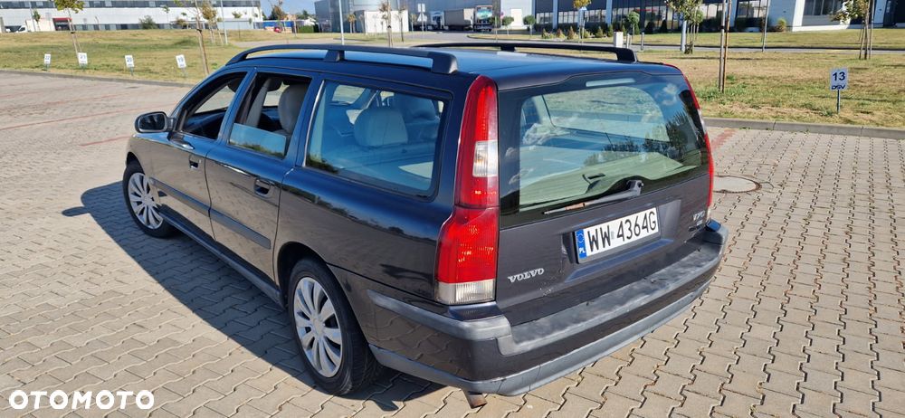 Volvo V70 D5 - 1