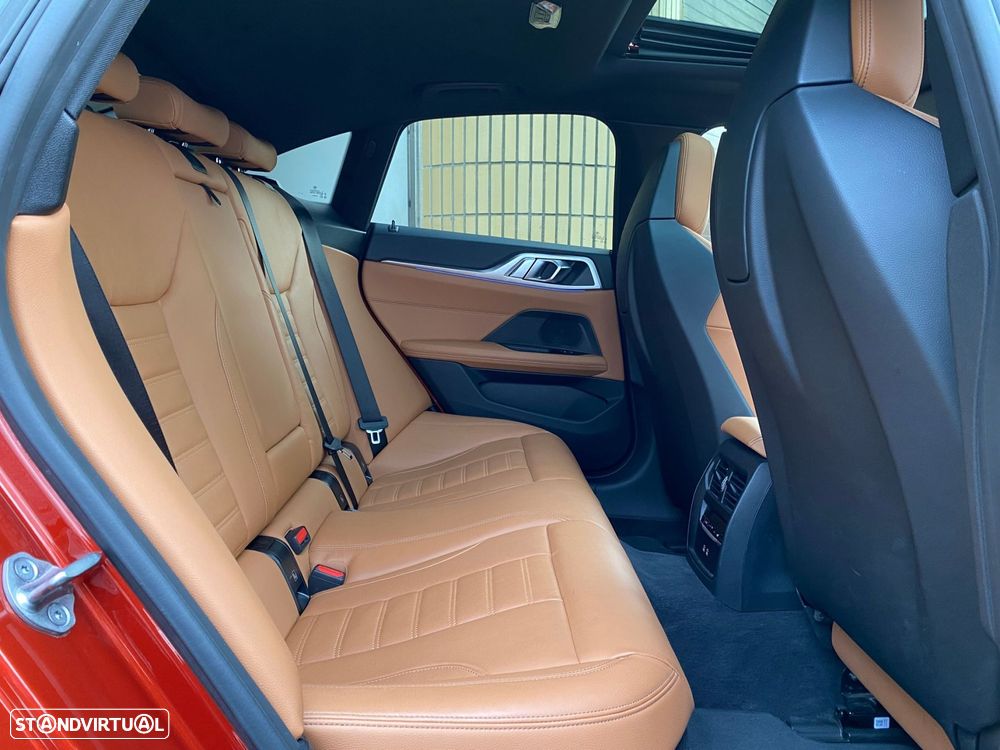 BMW i4 eDrive40 Pack Desportivo M - 9