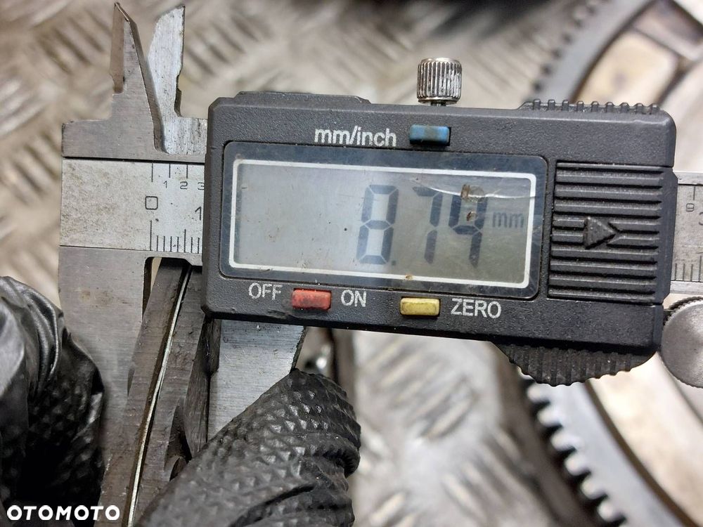 KOŁO DWUMASOWE + TARCZA + DOCISK + ŁOŻYSKO OPOROWE AUDI A4 B6 2.5 TDI - 10