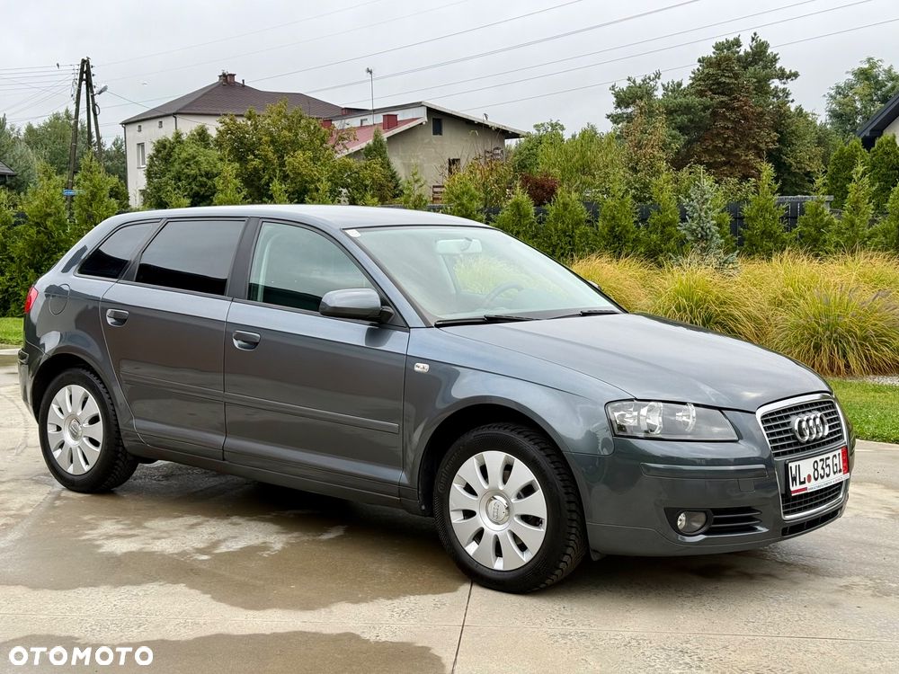 Audi A3 Sportback 1.6 Attraction - 2