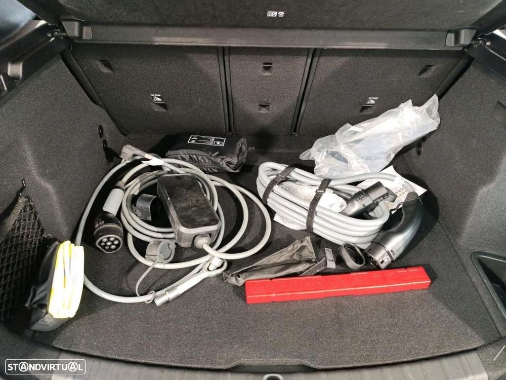 BMW 225xe Active Tourer e xDrive - 29