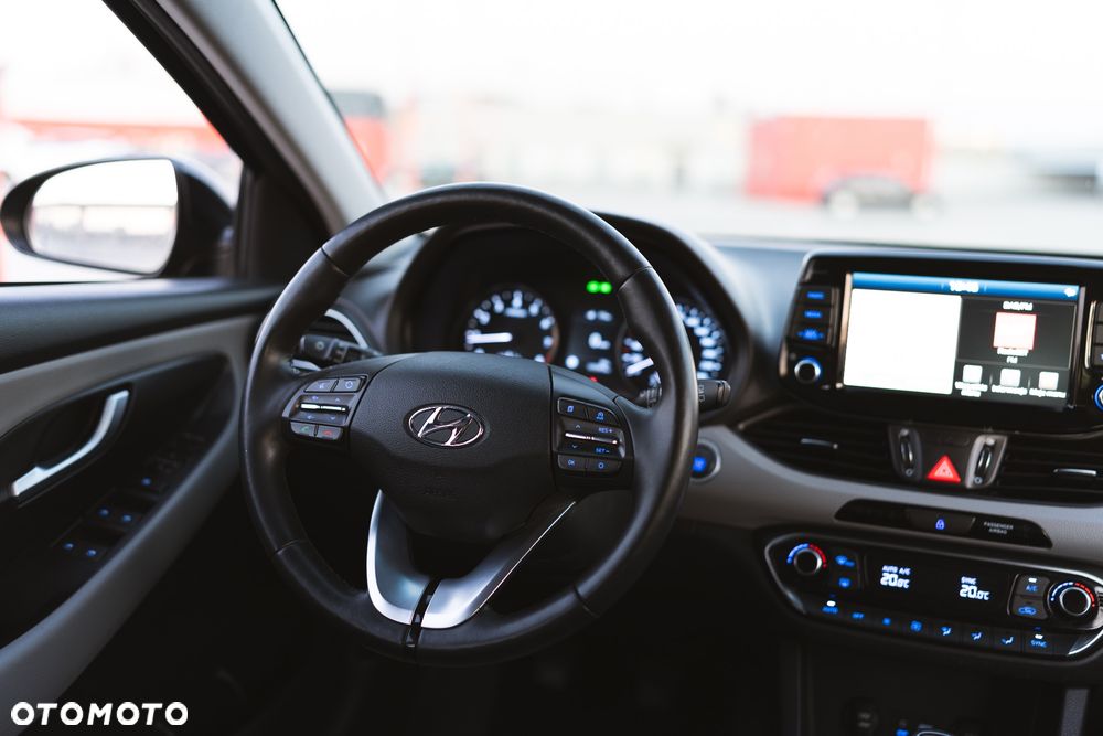 Hyundai i30 1.4 T-GDI Premium - 17