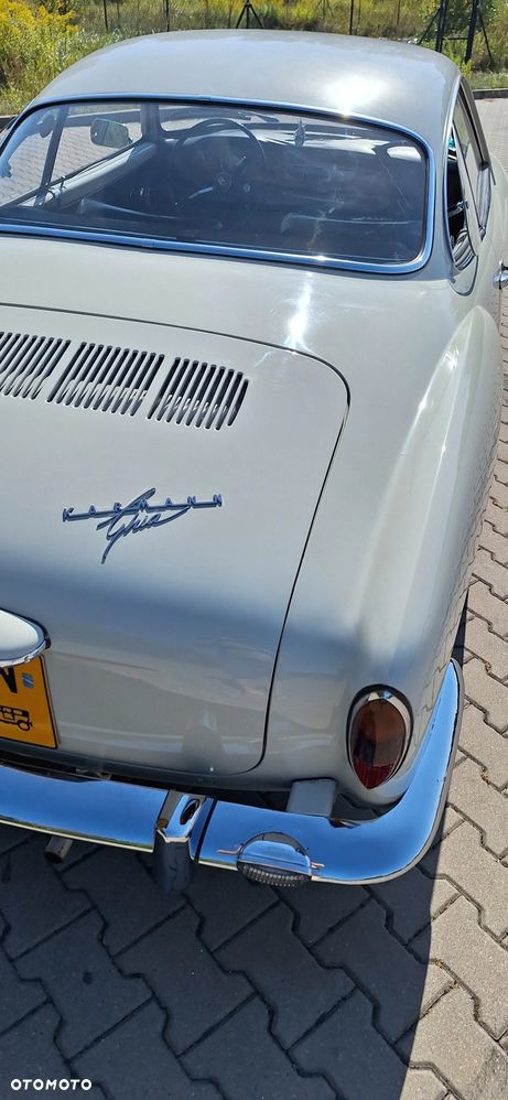 Volkswagen Karmann Ghia - 28