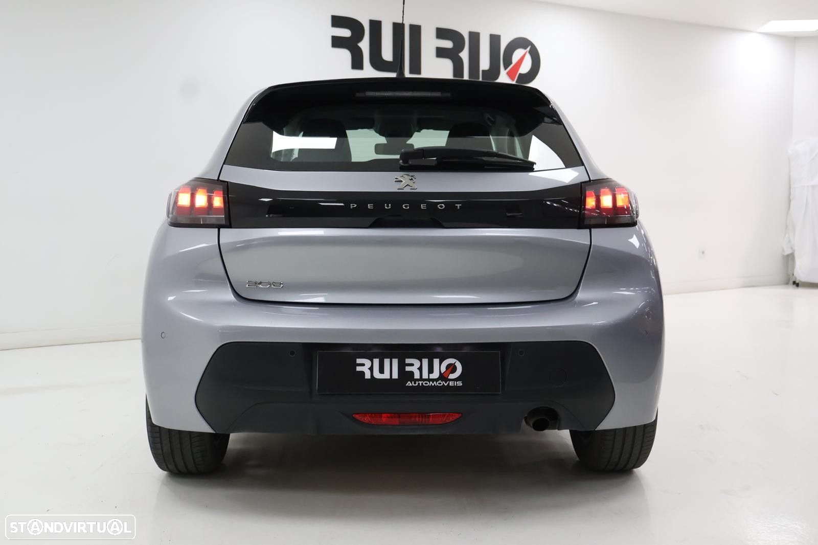Peugeot 208 1.2 PureTech Active Pack - 26