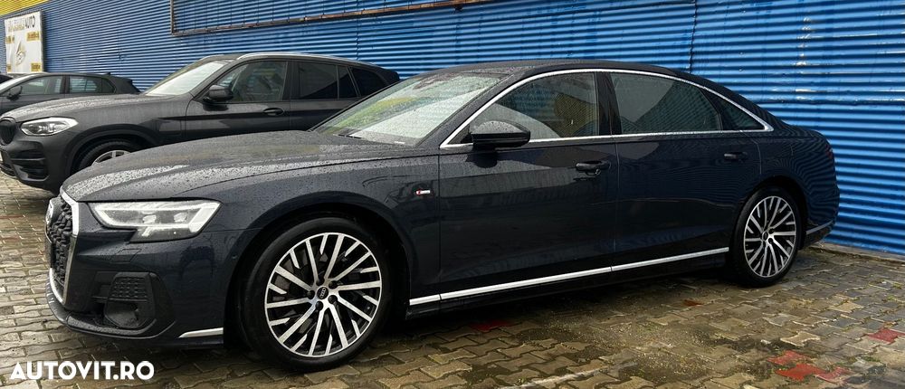 Audi A8 - 2