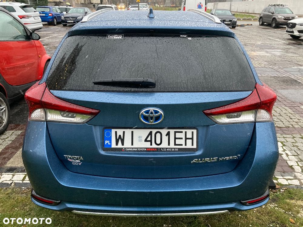 Toyota Auris Hybrid 135 Prestige - 4