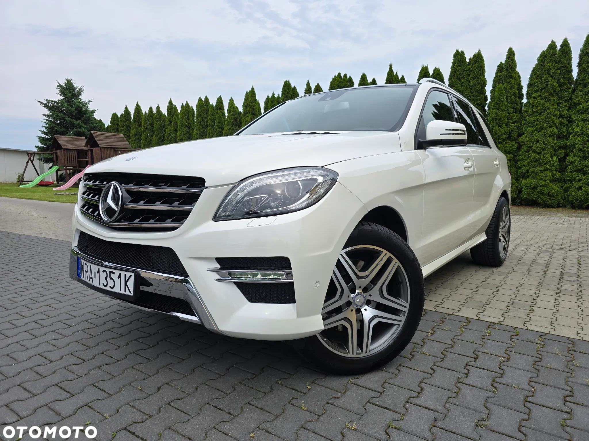Mercedes-Benz ML 350 4MATIC (BlueEFFICIENCY) 7G-TRONIC - 14