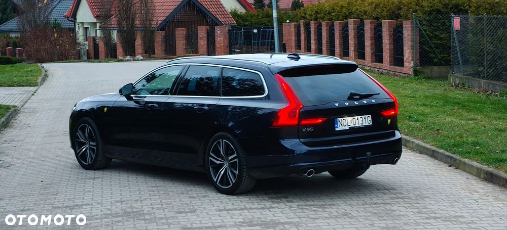 Volvo V90 D4 Geartronic Momentum - 26