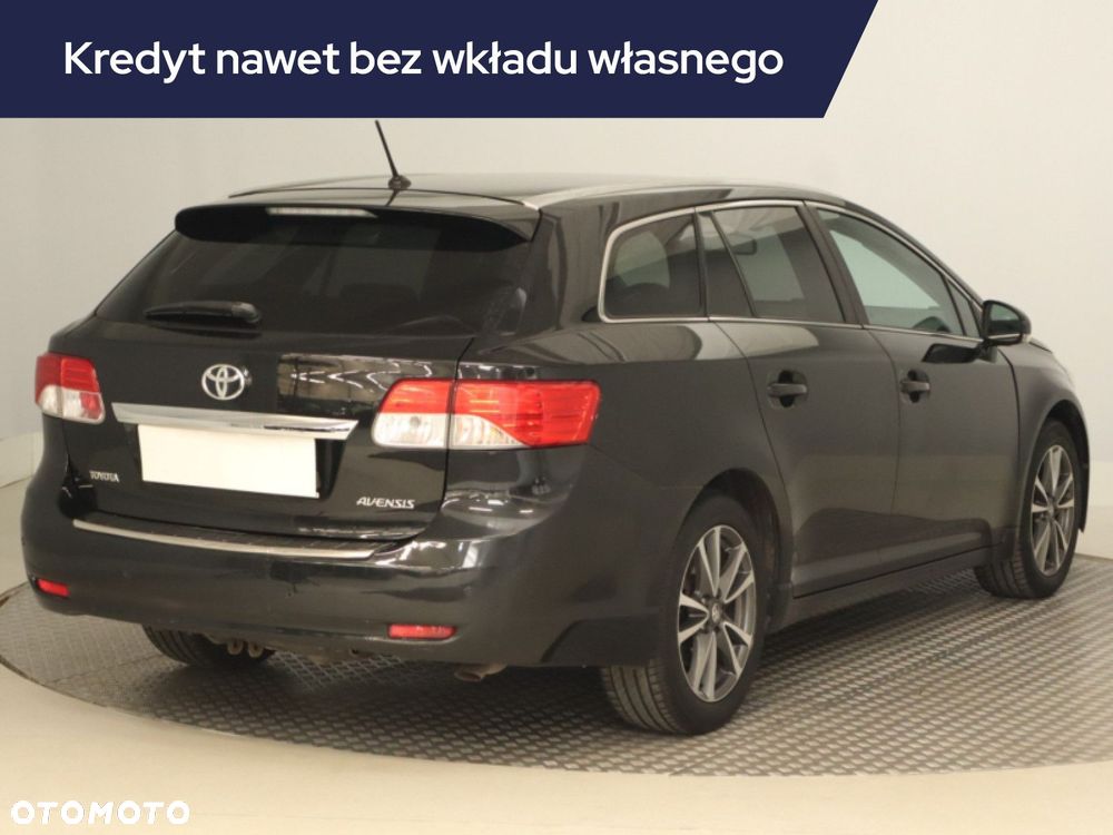 Toyota Avensis - 7
