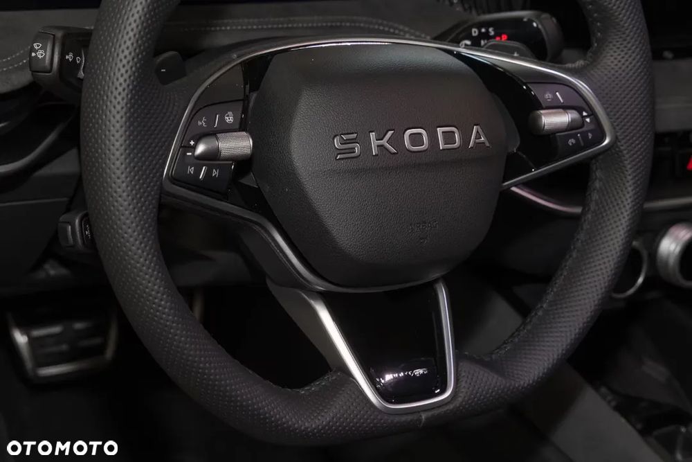 Skoda Superb 1.5 TSI L&K DSG - 12