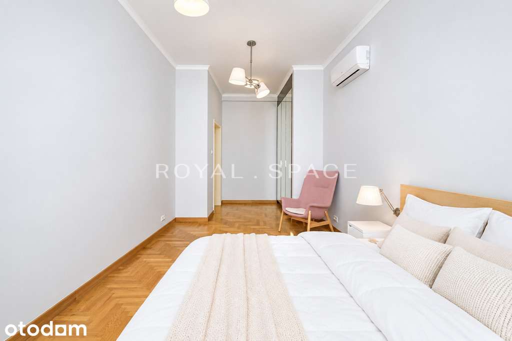 Apartament z garderobą w kamienicy przy Plantach!
