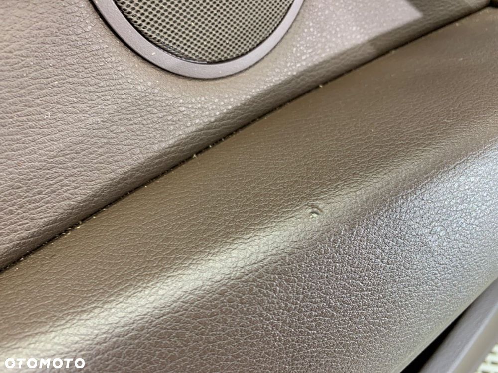 BOCZEK DRZWI TYŁ PRAWY  BMW X5 (E70) 2006 - 2013 xDrive 40 d 225 kW [306 KM] olej napędowy 2010 - - 5
