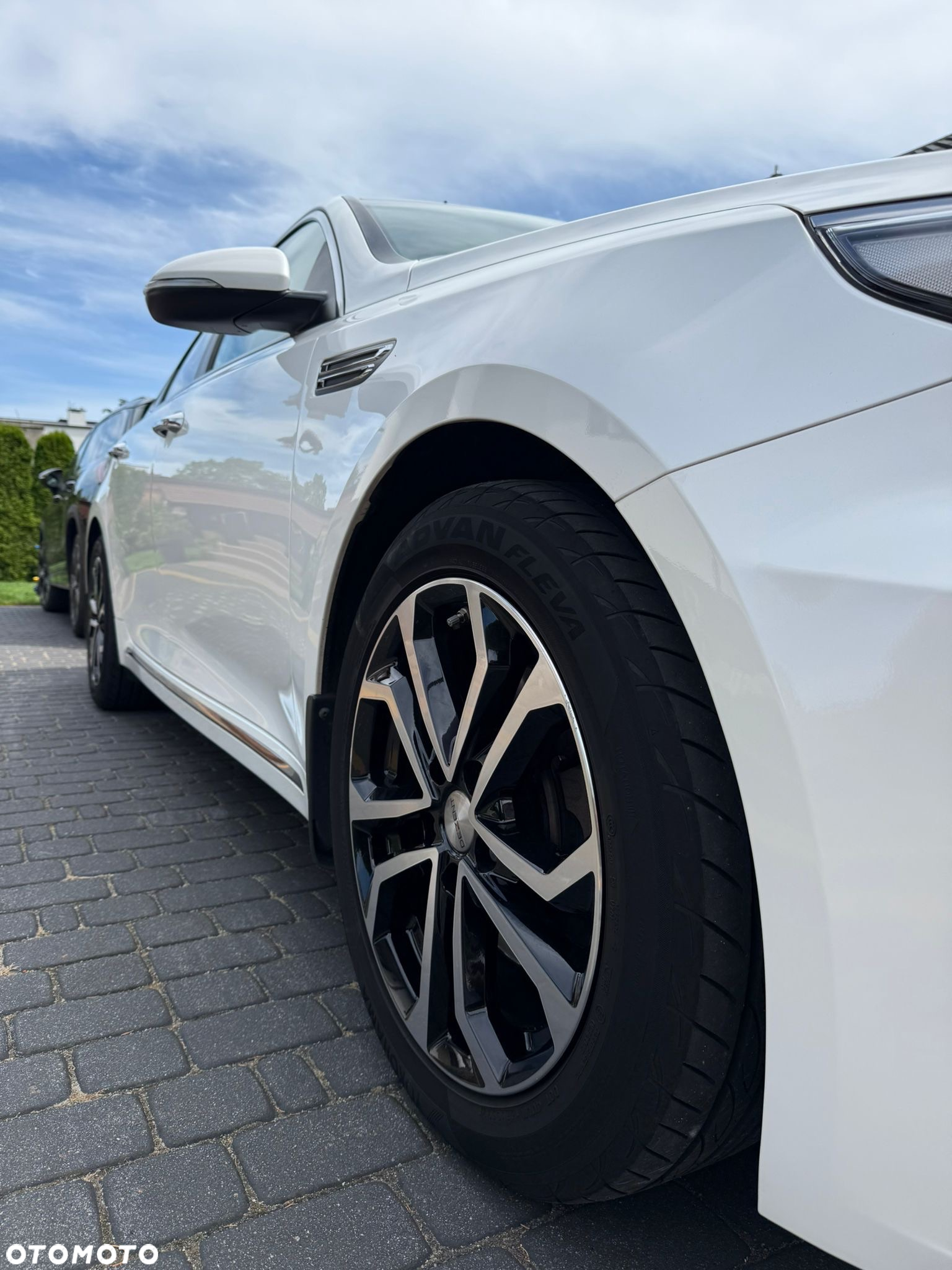 Kia Optima 1.6 T-GDI L DCT - 8