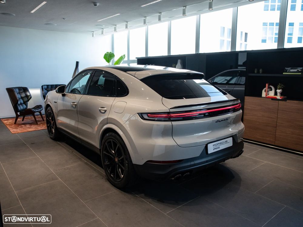 Porsche Cayenne Coupé S E-Hybrid - 10