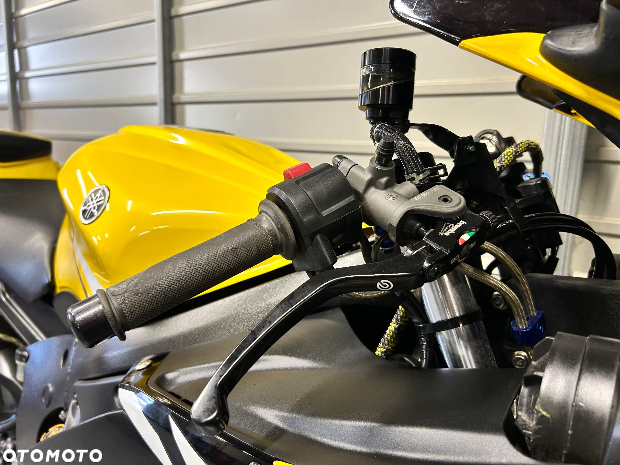 Yamaha R6 - 9