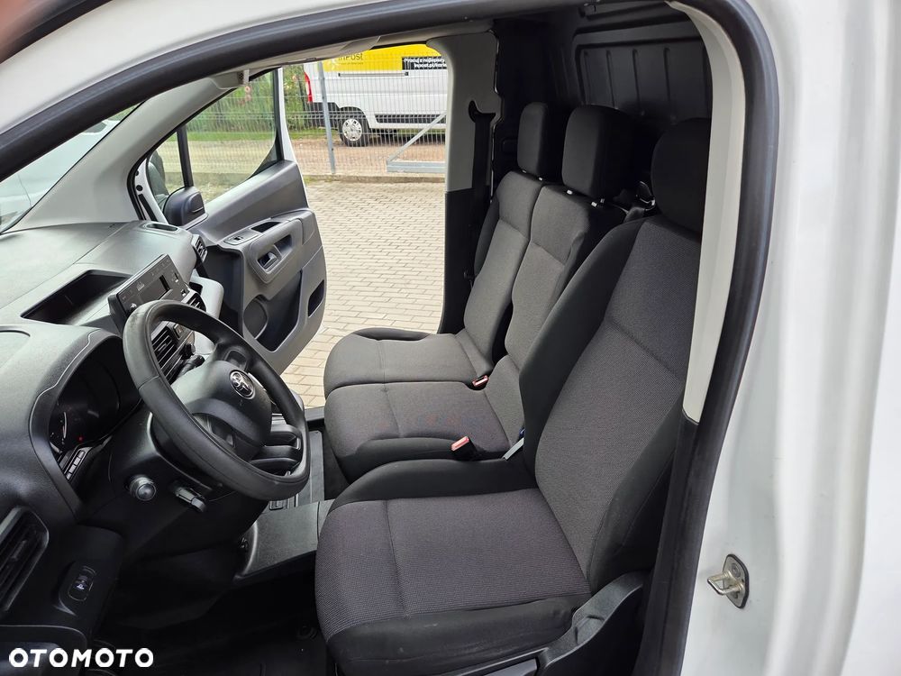 Toyota Proace City - 12
