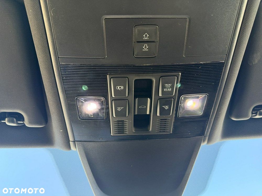 Volkswagen Tiguan - 27