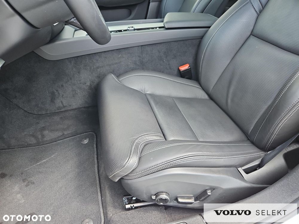 Volvo S60 B5 B AWD Ultimate Dark - 15