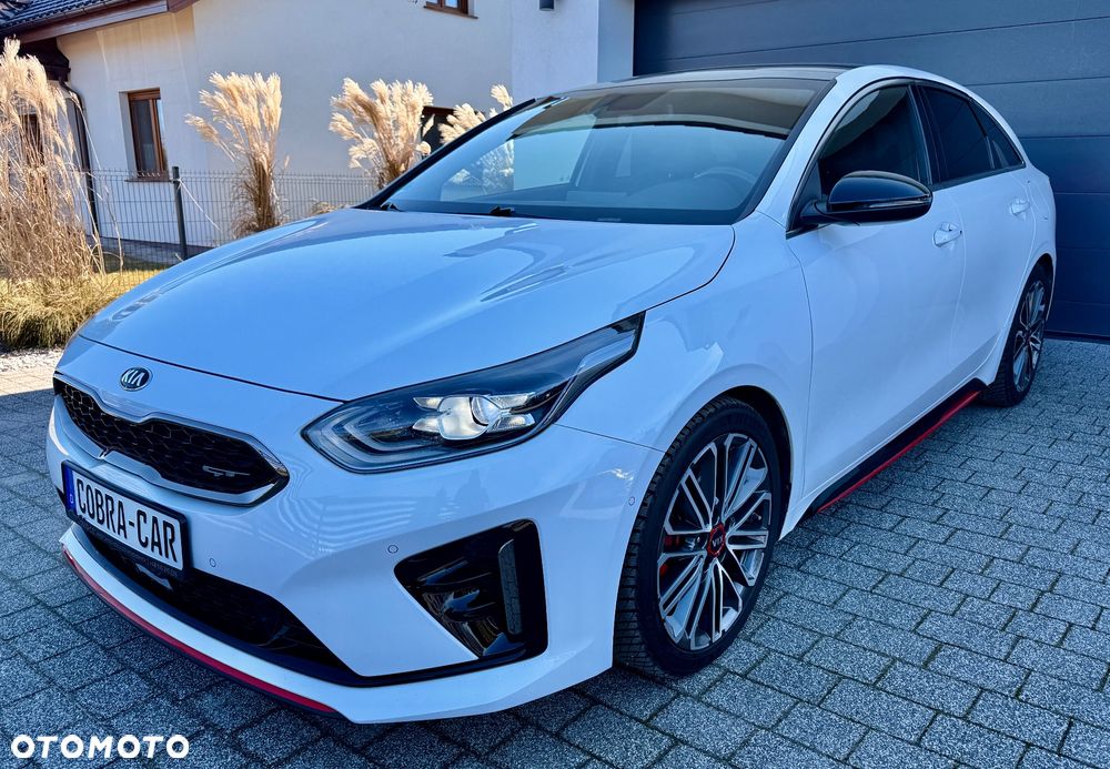 Kia ProCeed 1.6 T-GDI GT DCT - 1