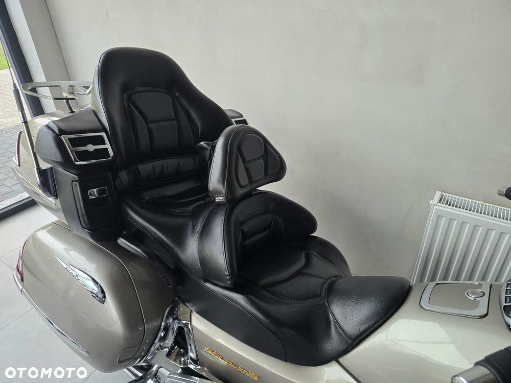 Honda GL - 37