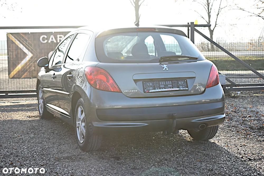 Peugeot 207 1.4 16V Presence - 15