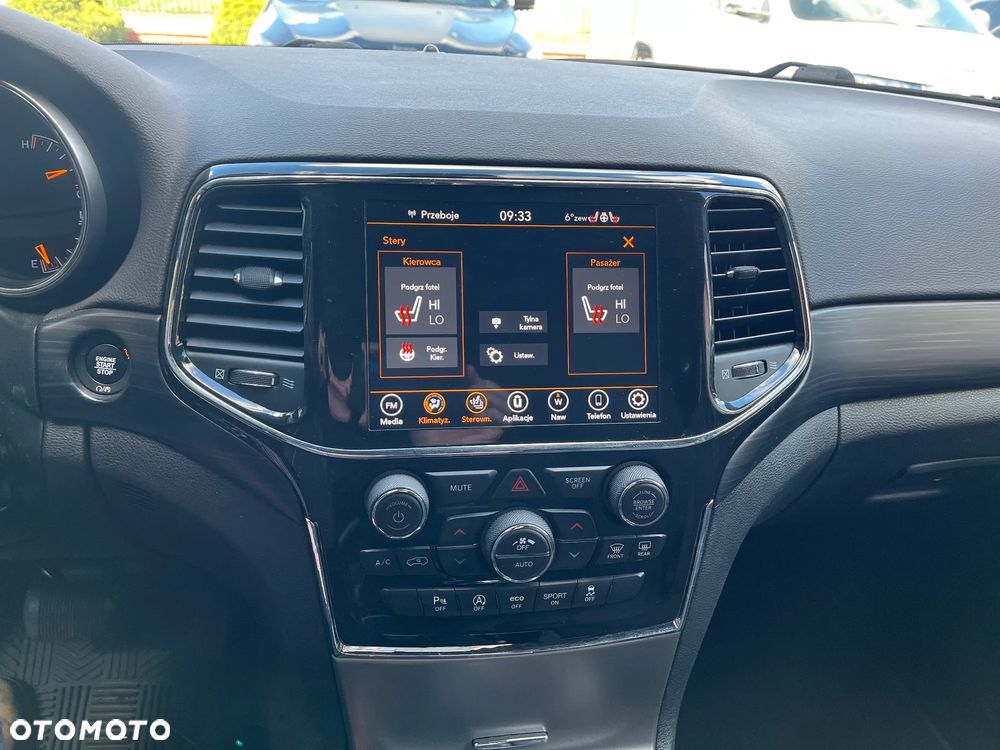 Jeep Grand Cherokee 3.6 V6 Pentastar 4WD Automatik Laredo - 25