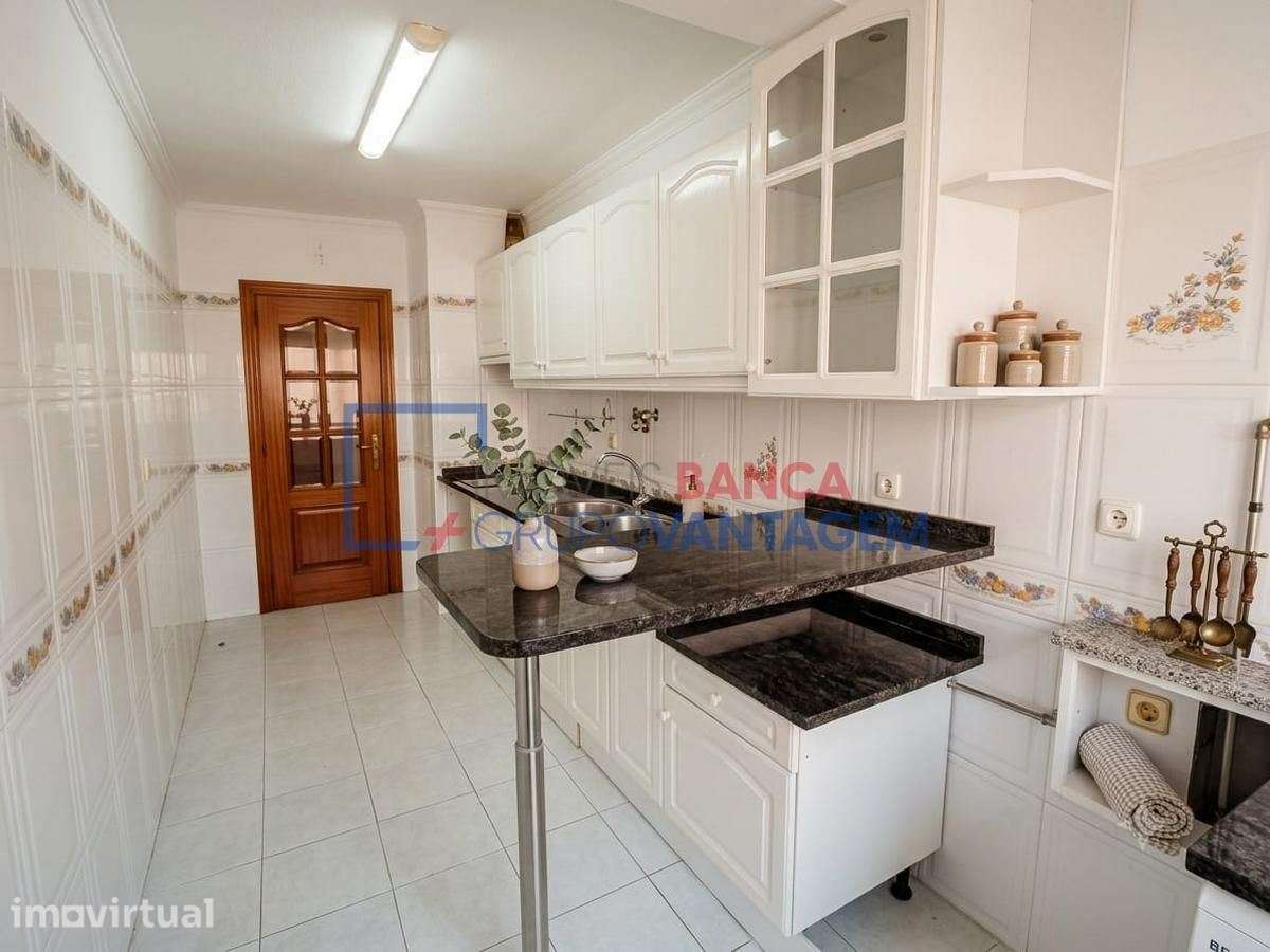 APARTAMENTO T2- SÃO MARCOS (SINTRA) - Grande imagem: 3/23