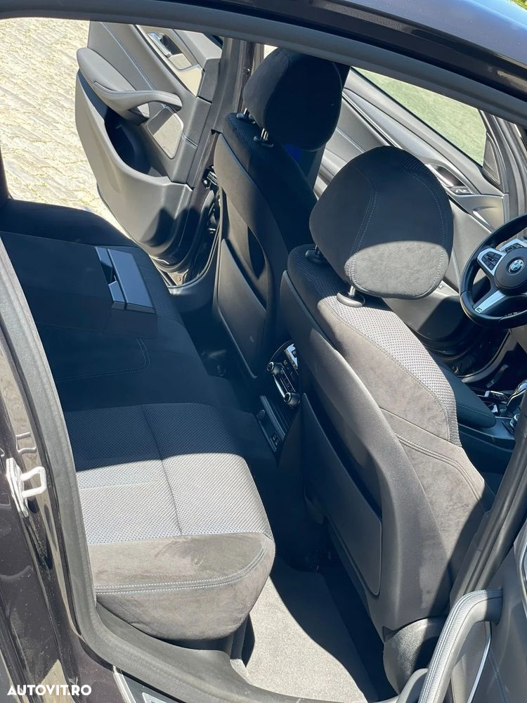 BMW Seria 5 530d xDrive AT MHEV - 23