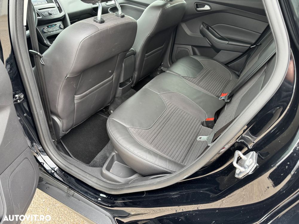 Ford Focus 1.5 EcoBoost Start-Stopp-System Titanium - 33