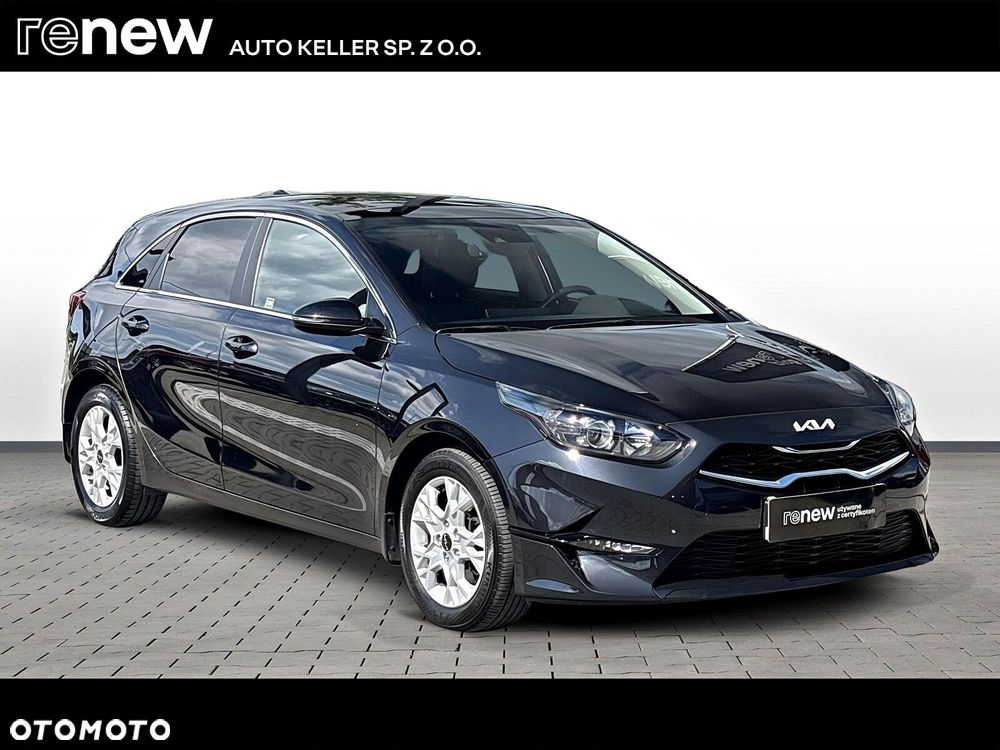 Kia Ceed - 8