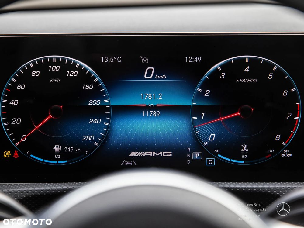 Mercedes-Benz CLA AMG 35 4-Matic 7G-DCT - 24