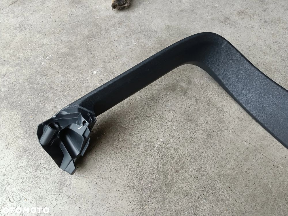 Tapicerka klapy bagażnika Skoda Kodiaq Boczek Plastik Osłona 565867605A - 2