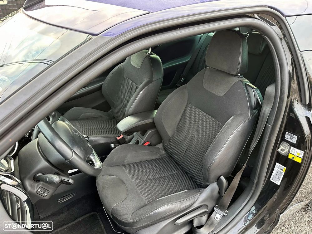 Citroën DS3 Cabrio 1.2 VTi So Chic - 14