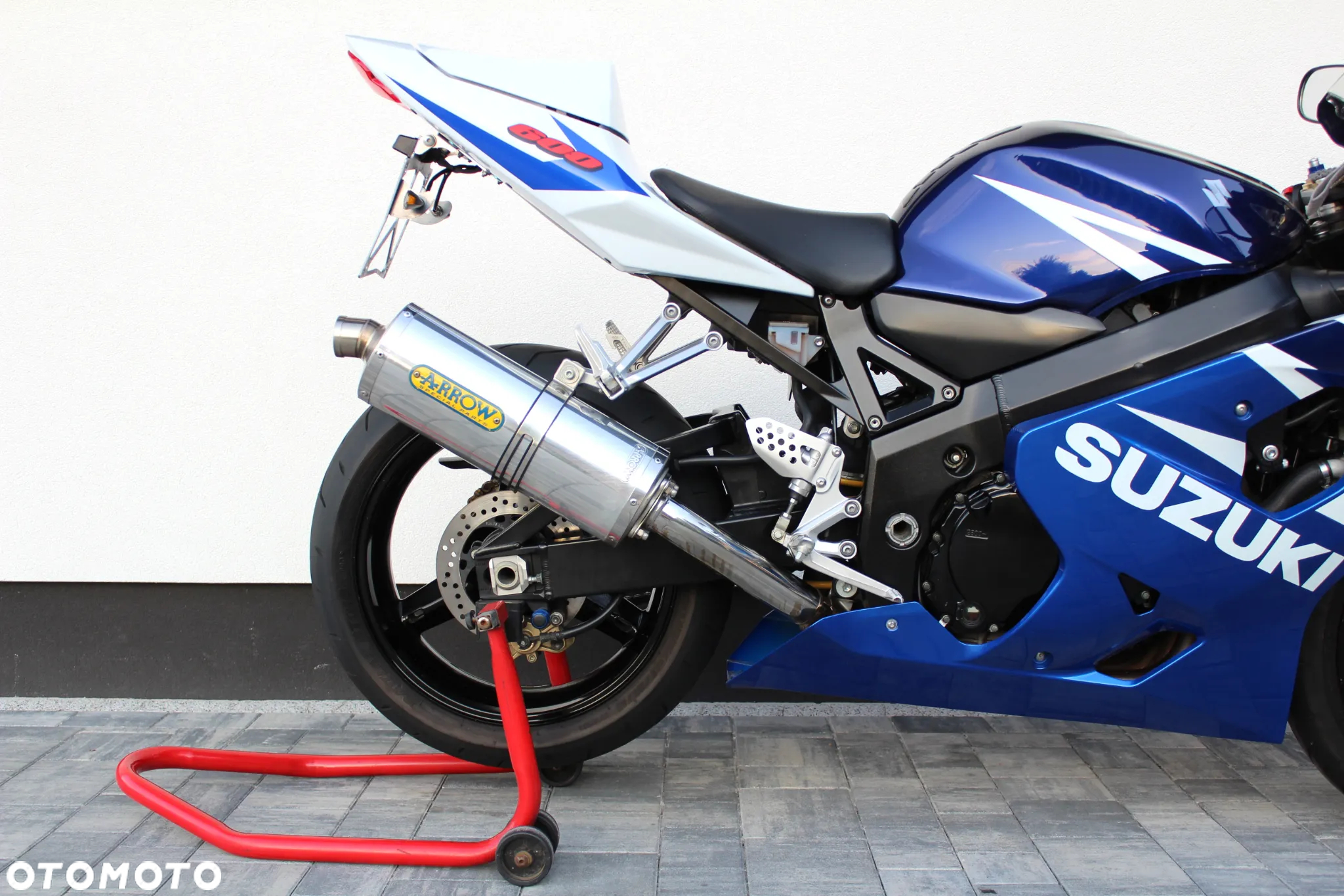 Suzuki GSX-R - 10