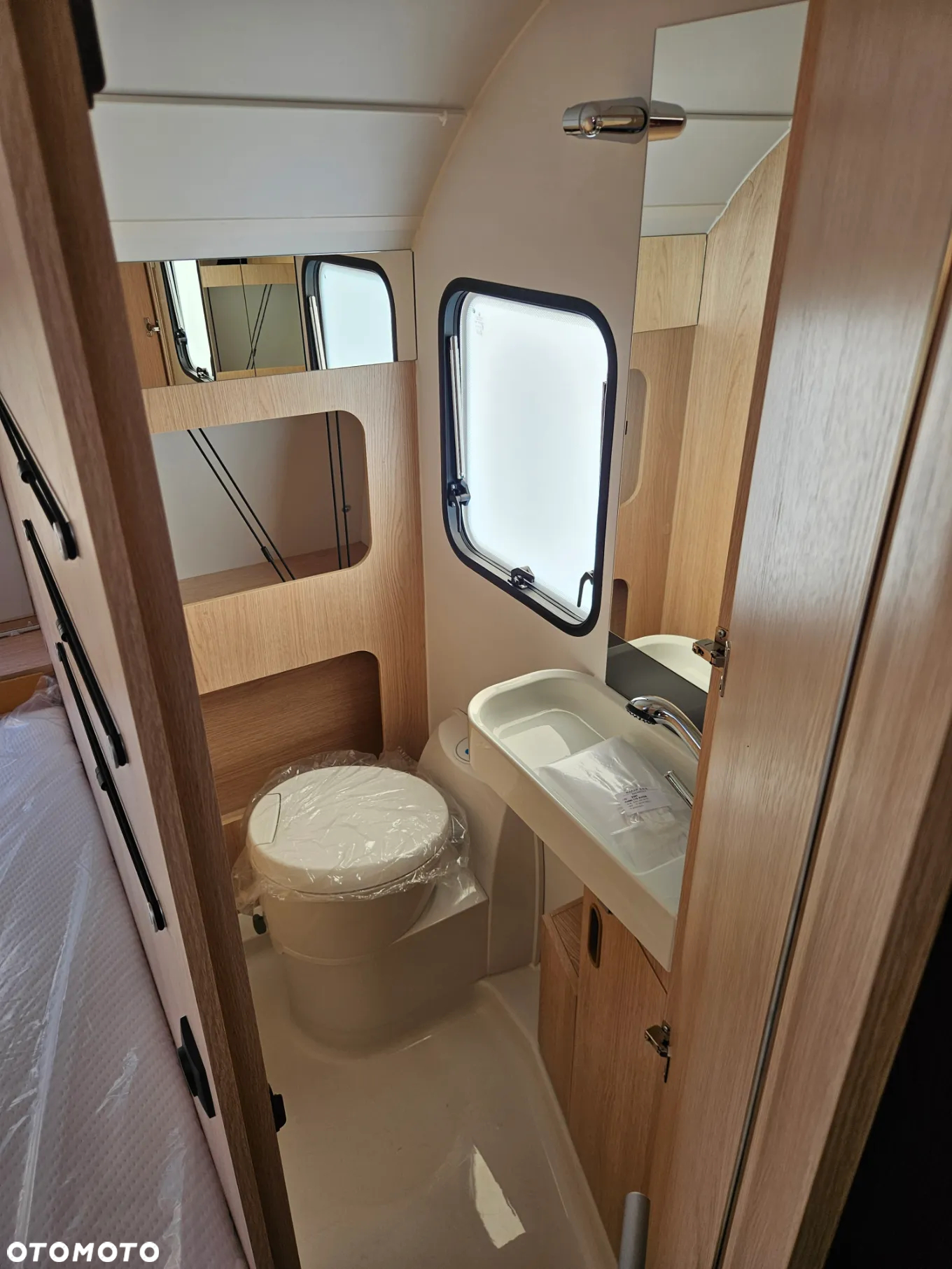 Adria Aviva 472 PK - 12