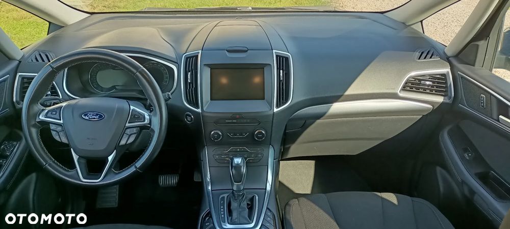 Ford S-Max 2.0 TDCi Titanium PowerShift - 15